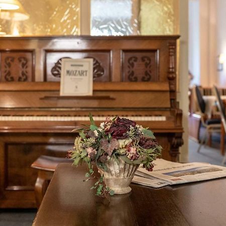 Hotel Mozart Бонн Экстерьер фото
