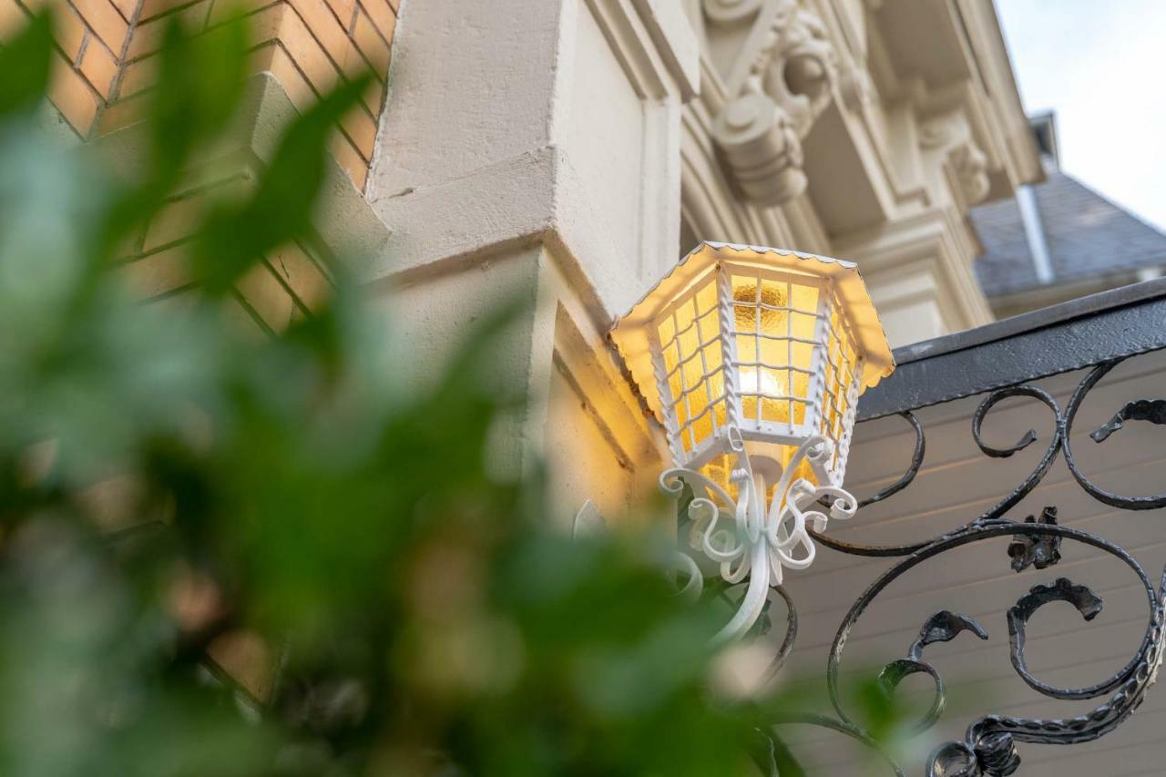 Hotel Mozart Бонн Экстерьер фото